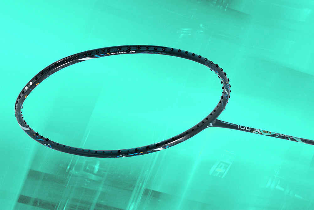 VICTOR Auraspeed 100X Ultra Badminton Racket