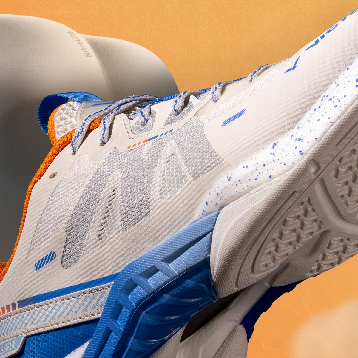 VICTOR S82III NitroLite Badminton Shoes
