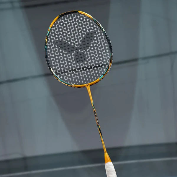 VICTOR Thruster F Claw Ultra Badminton Racket
